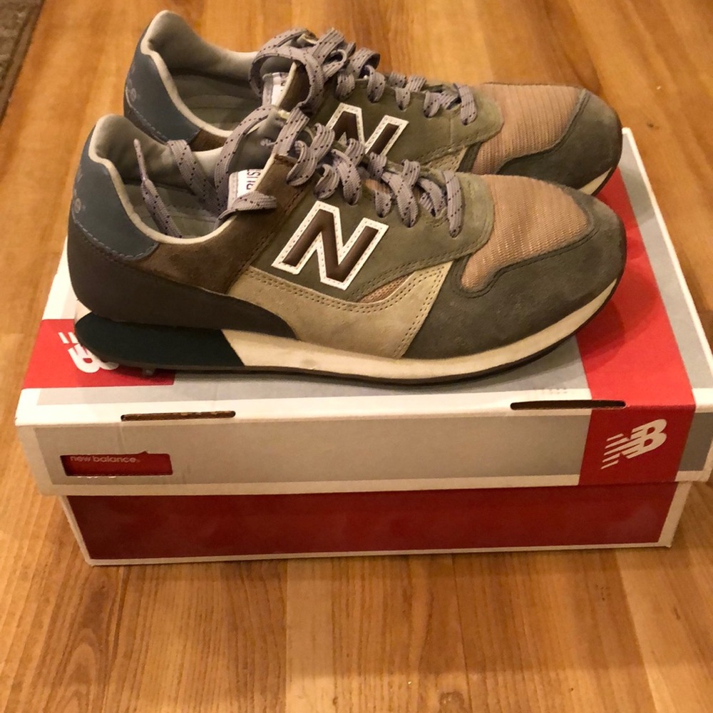 New balance sneakers